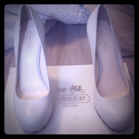 Coach heels - Picture 1 of 4